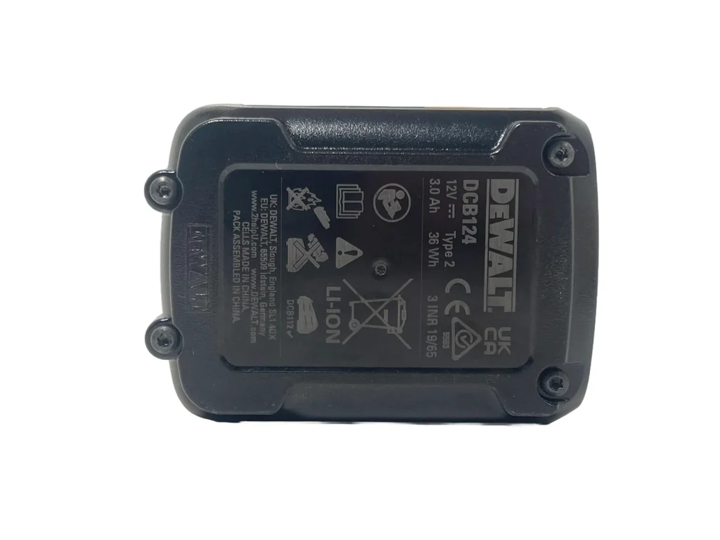 DeWalt 12 v XR Slide 3.0ah Li-ion Battery DCB124-XJ- bottom