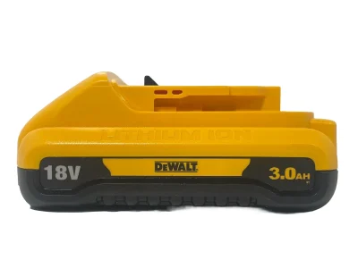 DeWalt 18 v XR Slide 3.0ah Li-ion Battery DCB187-XJ- side 1