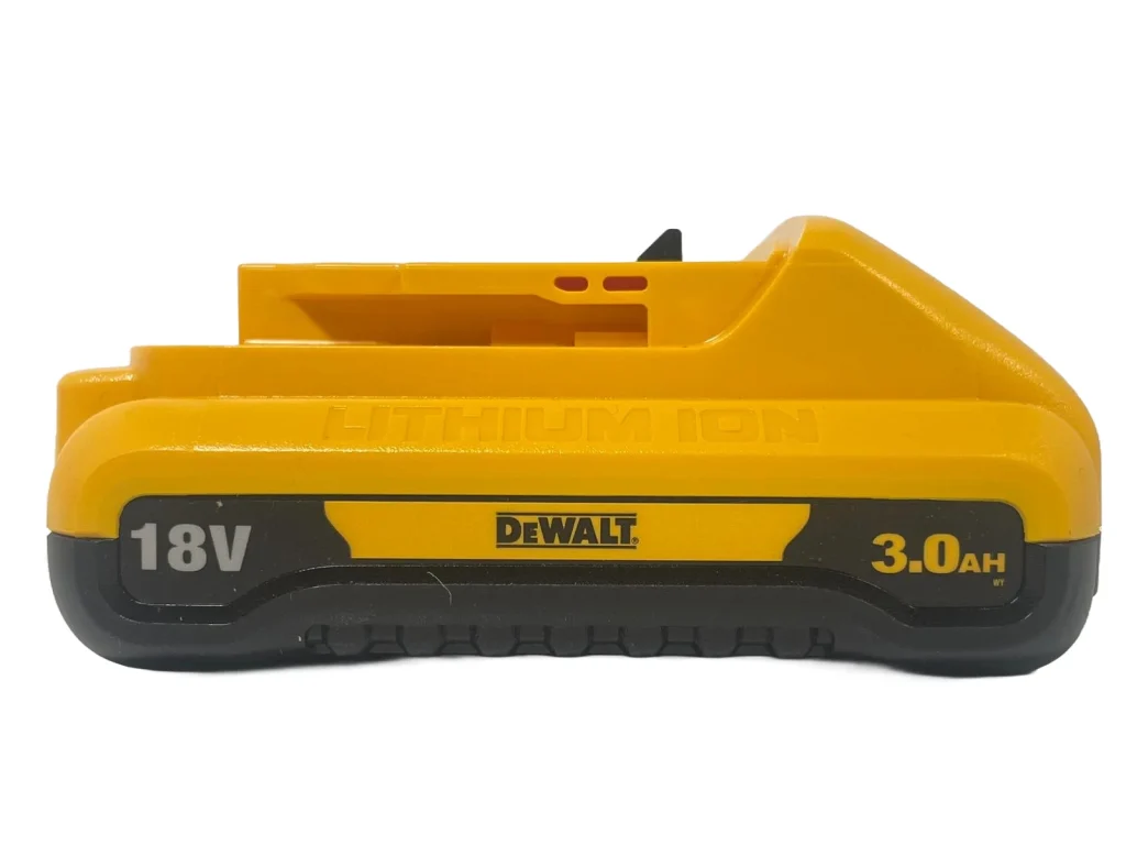 DeWalt 18 v XR Slide 3.0ah Li-ion Battery DCB187-XJ- side 2