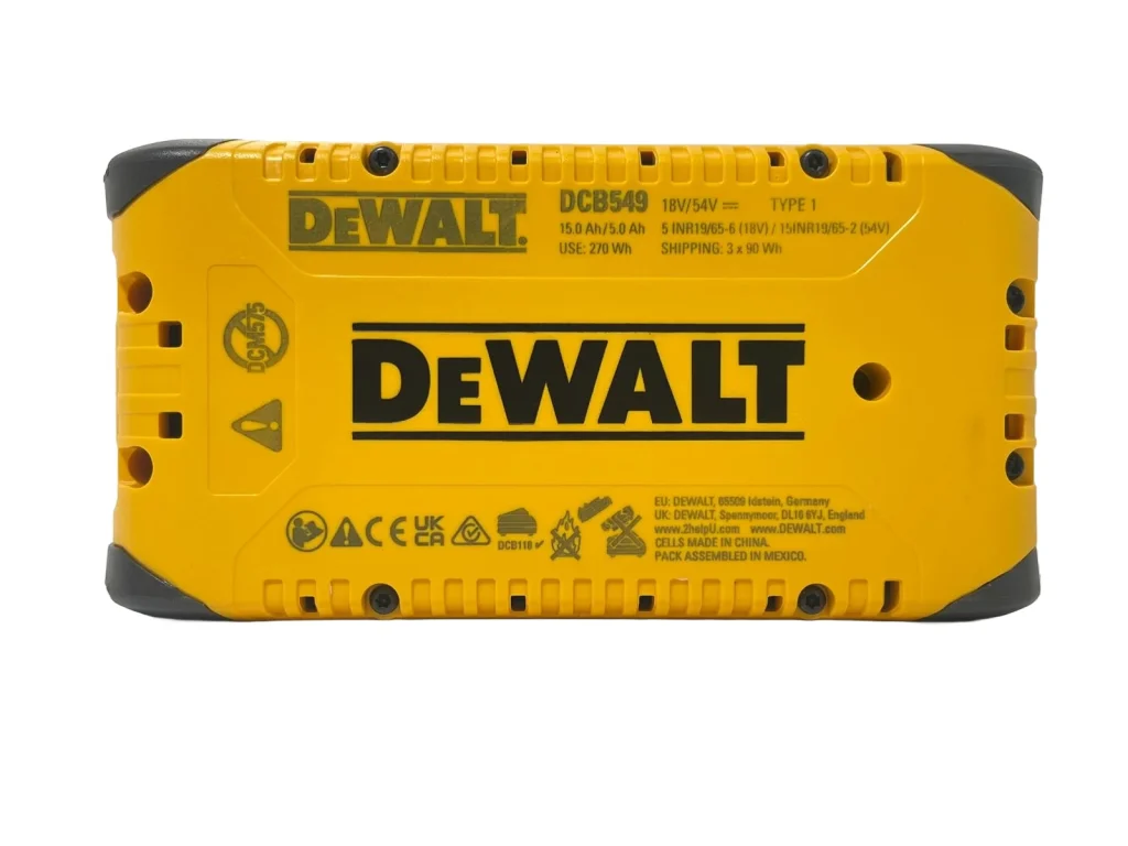 DeWalt 18v54v XR FLEXVOLT 15.0Ah Convertible Lithium-Ion Battery DCB549 - bottom