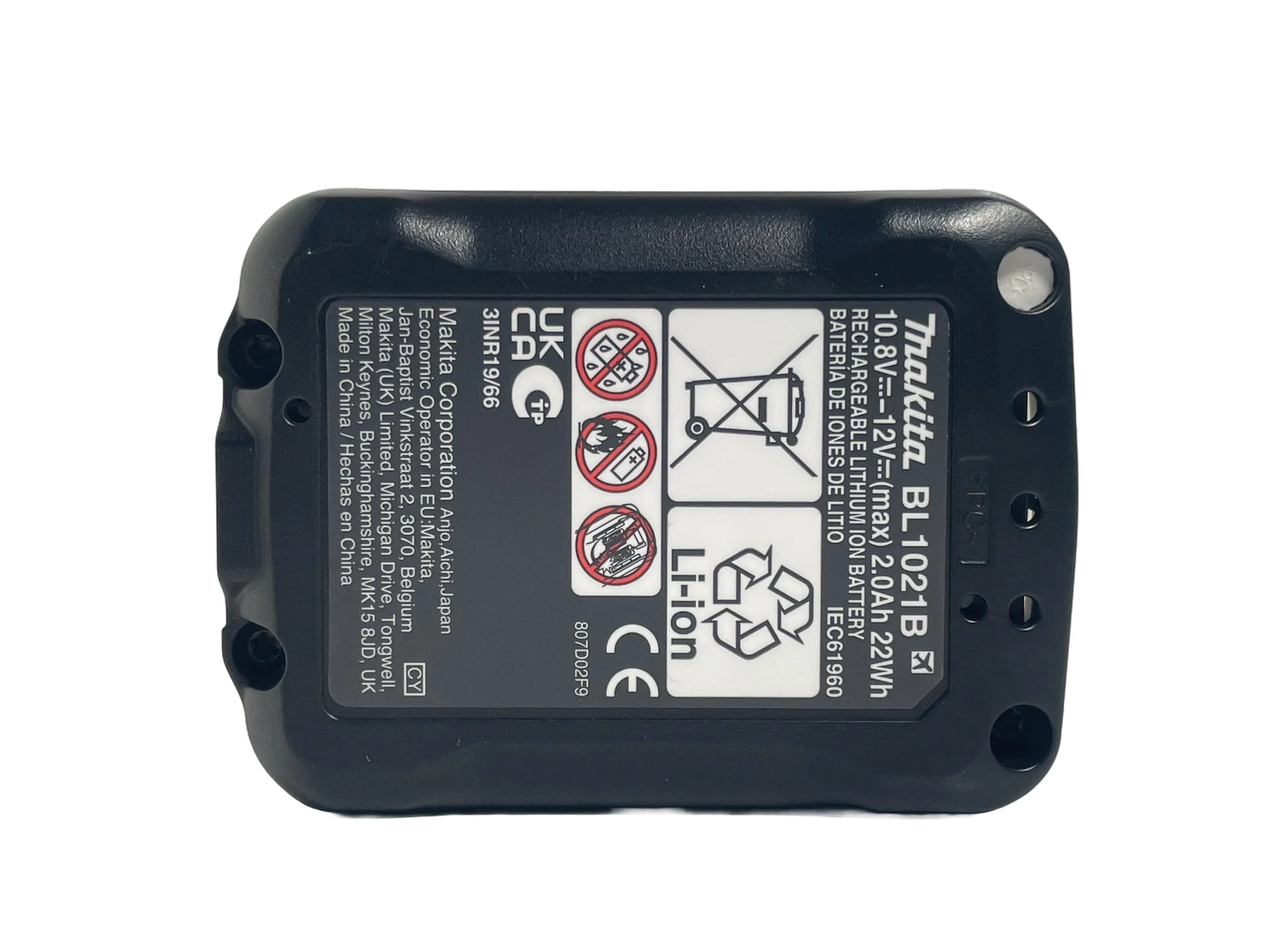 makita-12volt-2ah-battery-BL1021B-bottom