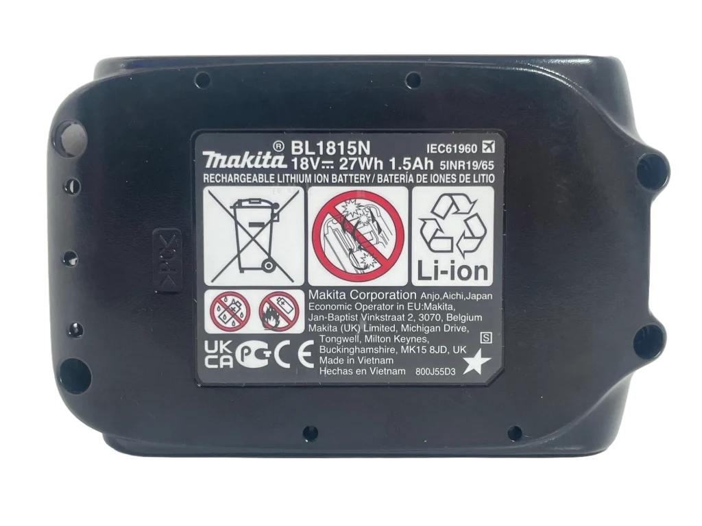 makita-18volt-1.5ah-battery-BL1815N-bottom