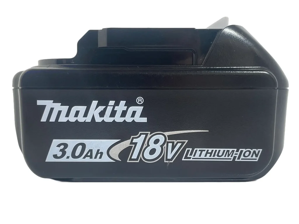 makita-18volt-3ah-battery-BL1830B-side2