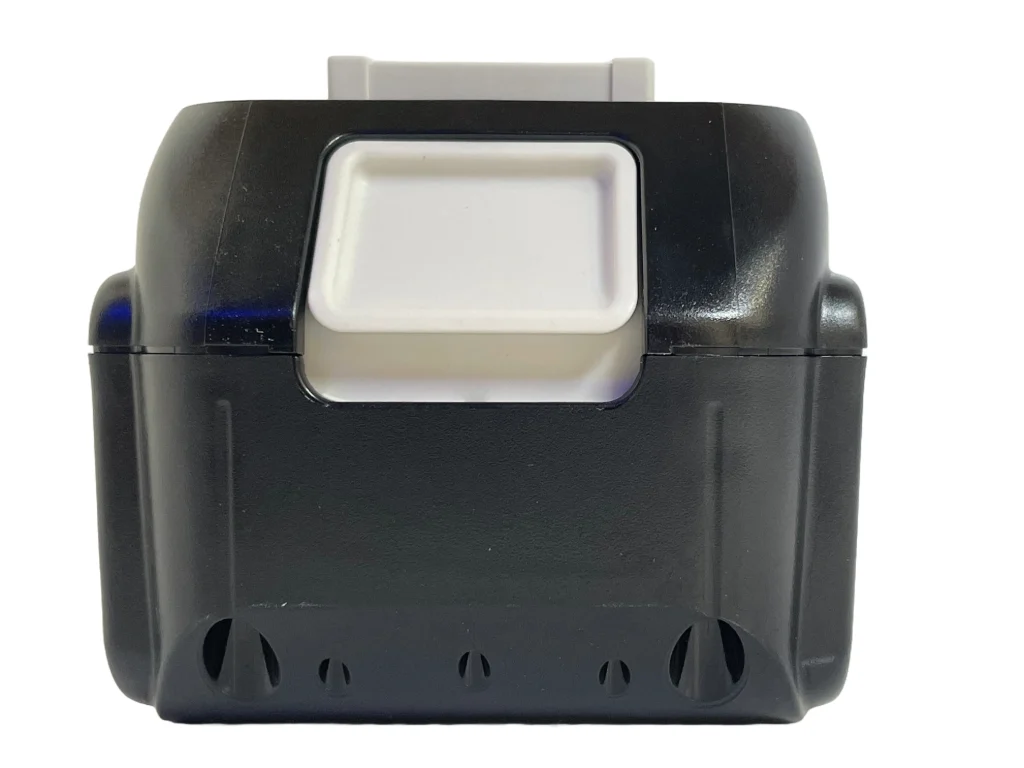 makita-18volt-4ah-battery-BL1840B-back
