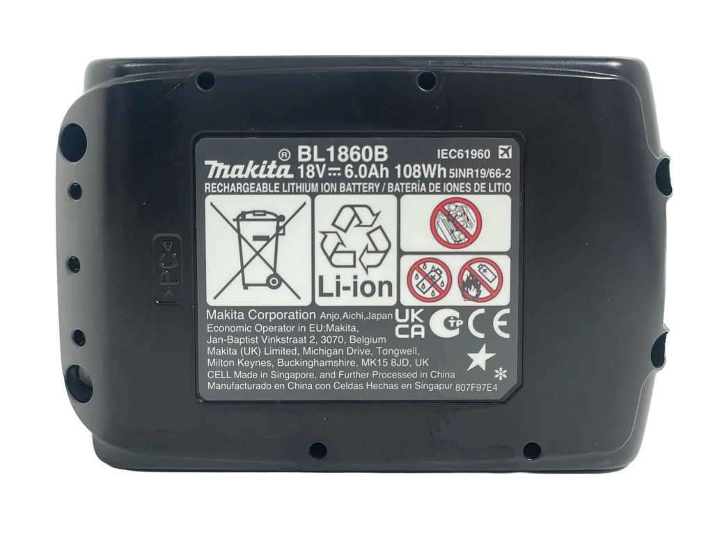makita-18volt-6ah-battery-BL1860B-bottom