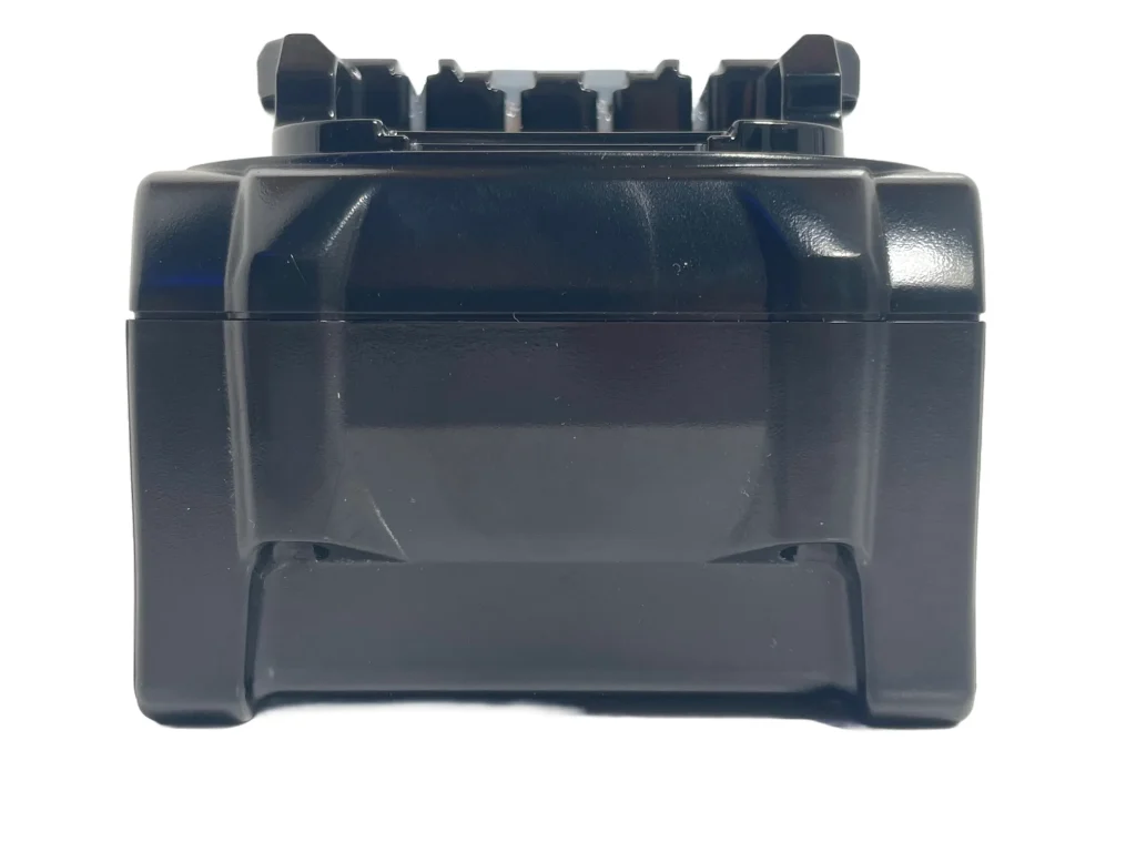 makita-40volt-4ah-battery-BL4040B-back
