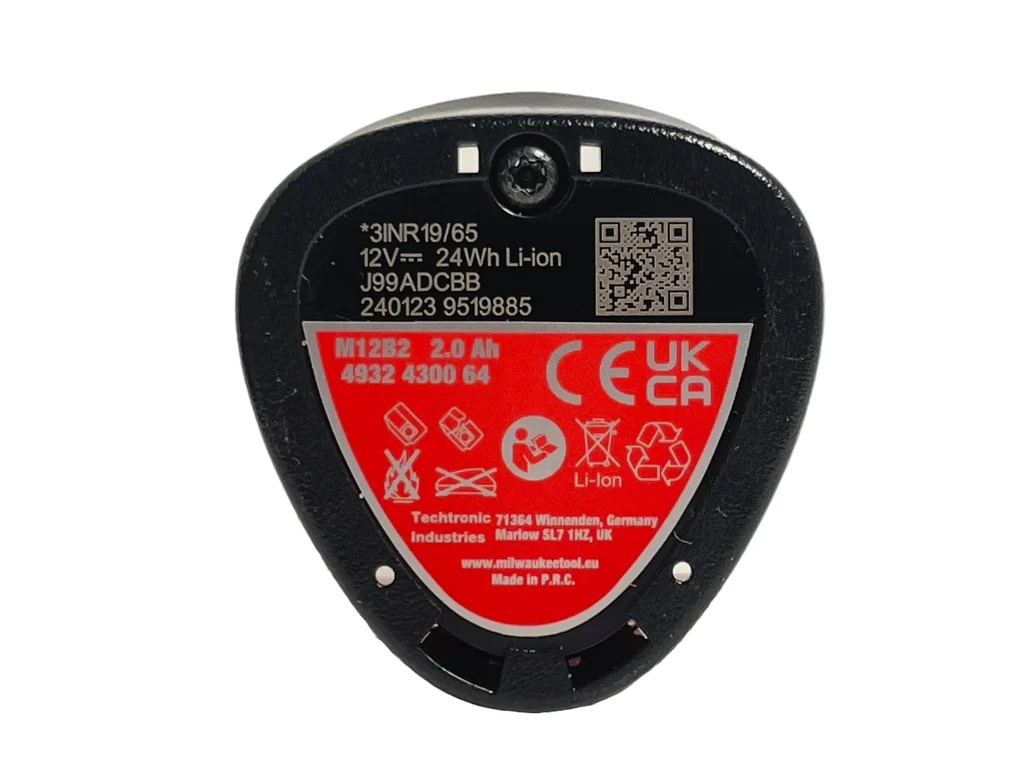 milwaukee-12volt-2ah-battery-M12B2-bottom
