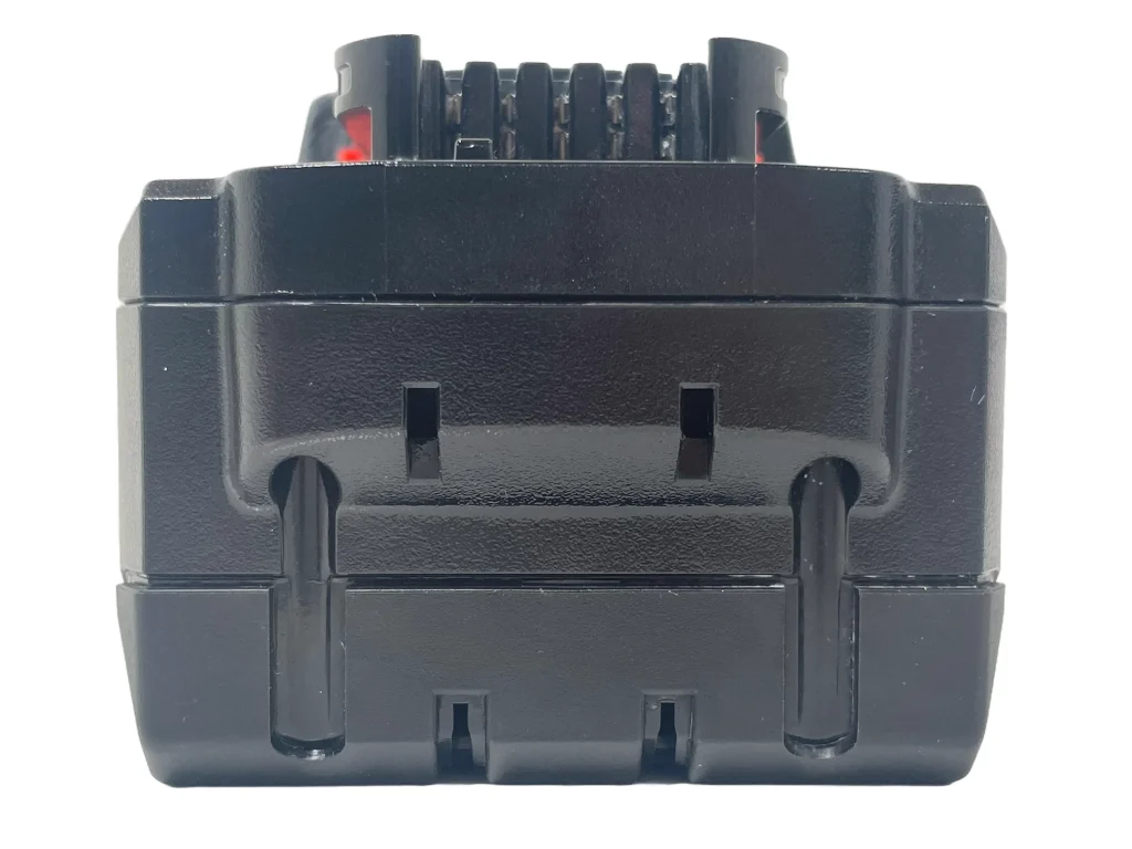 milwaukee-18volt-5.5ah-battery-M18HB5.5-back