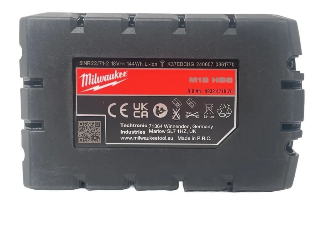 milwaukee-18volt-lithum-high-output-8ah-battery-M18HB8-bottom